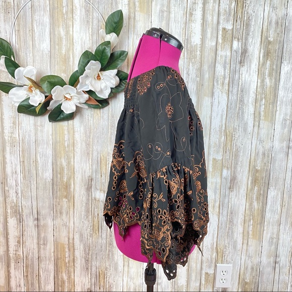 Eyelet Embroidered Off Shoulder Top - Picture 8 of 9